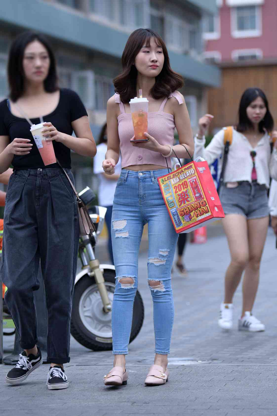 图片[2]-【免费】紧身牛仔裤女生【18P】04014-素云集