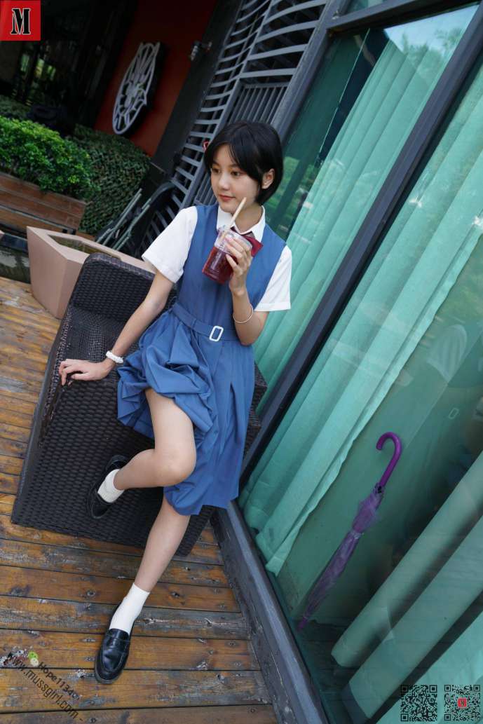 图片[2]-一副学生模样的短发姑娘【112P】20023-素云集