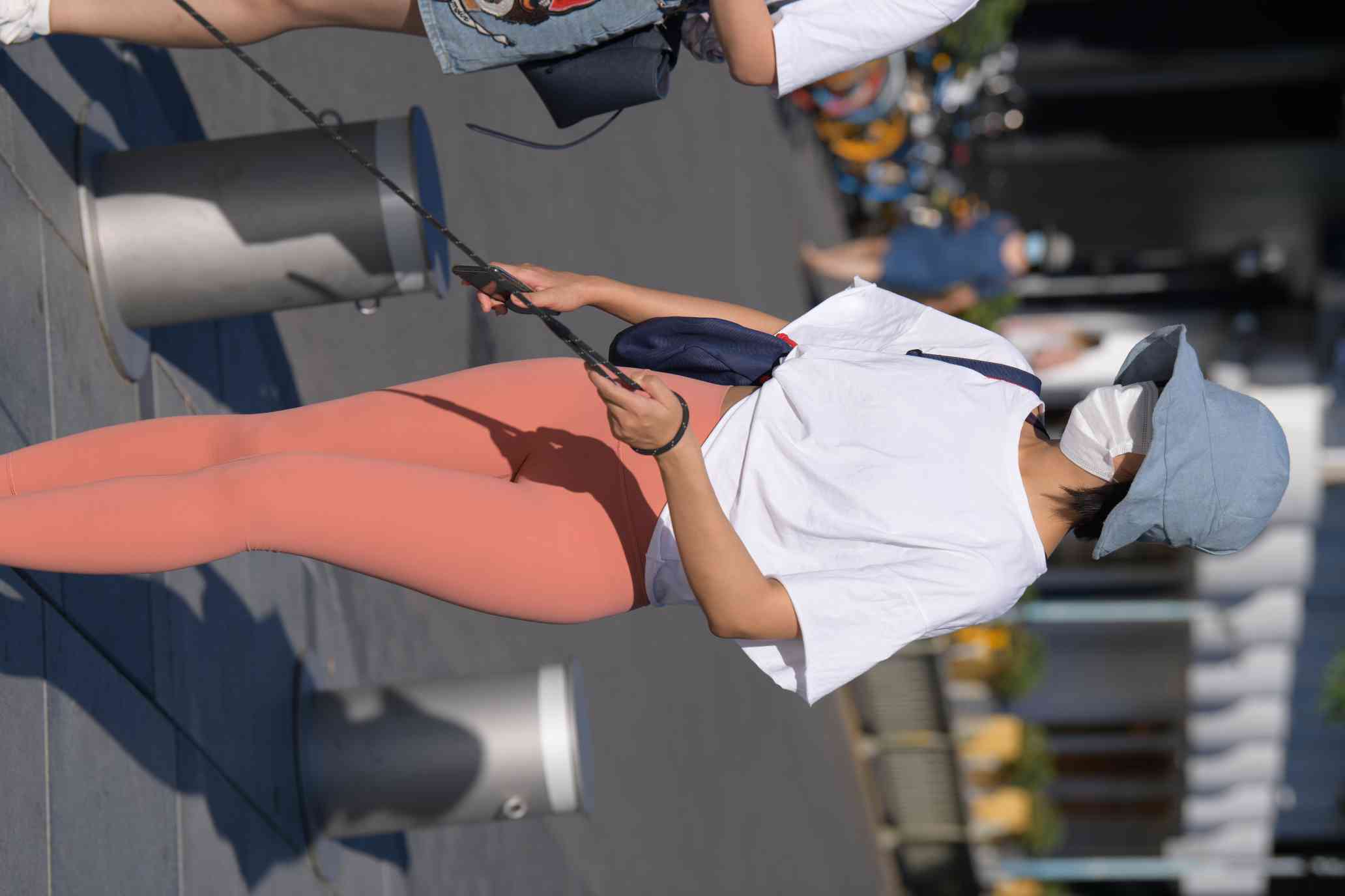 图片[3]-【免费】遛狗的瑜伽裤女人【60P】04031-素云集