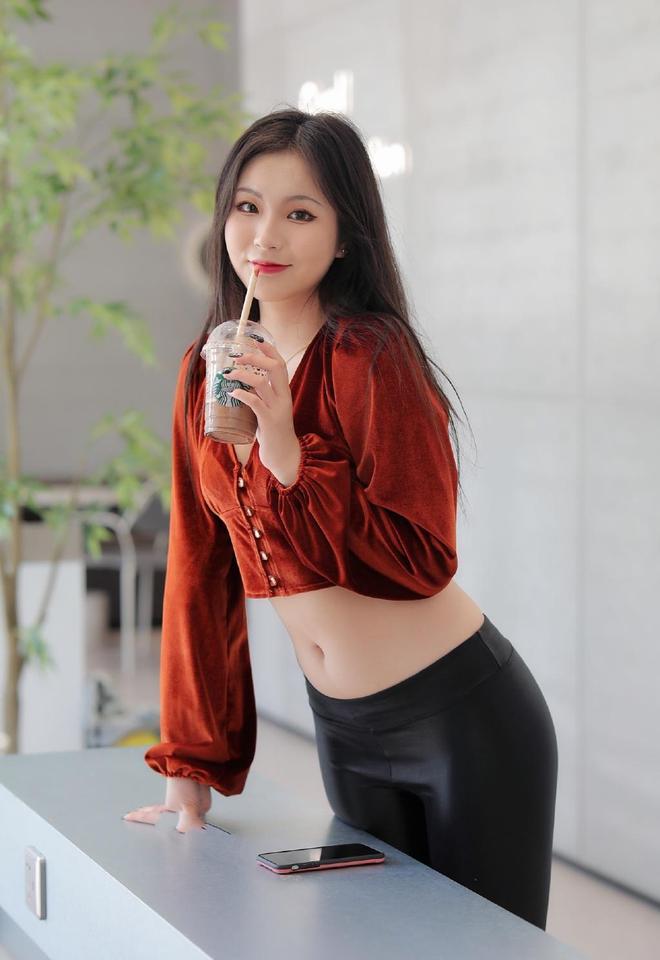 图片[3]-非常甜美的皮裤女孩 J1236 322P11V-16.4GB-素云集