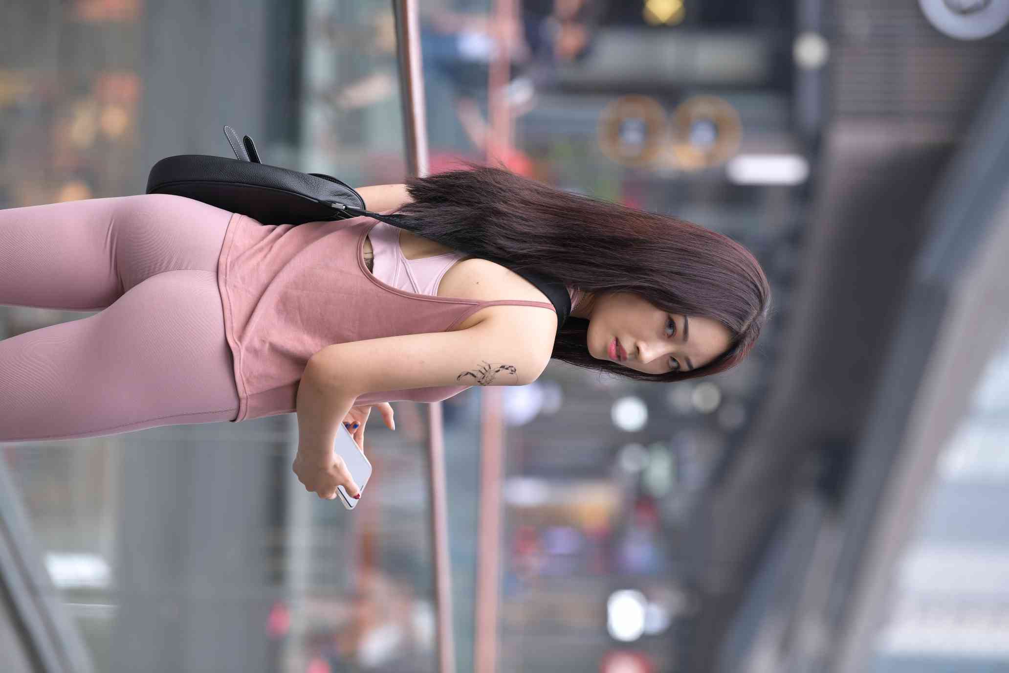 图片[2]-特别哇塞的瑜伽裤女人【217P】04018-素云集