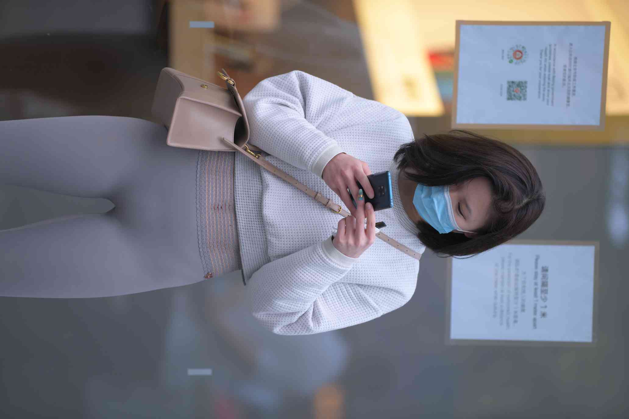 图片[3]-身材很好的短发瑜伽裤姑娘【157P】04015-素云集