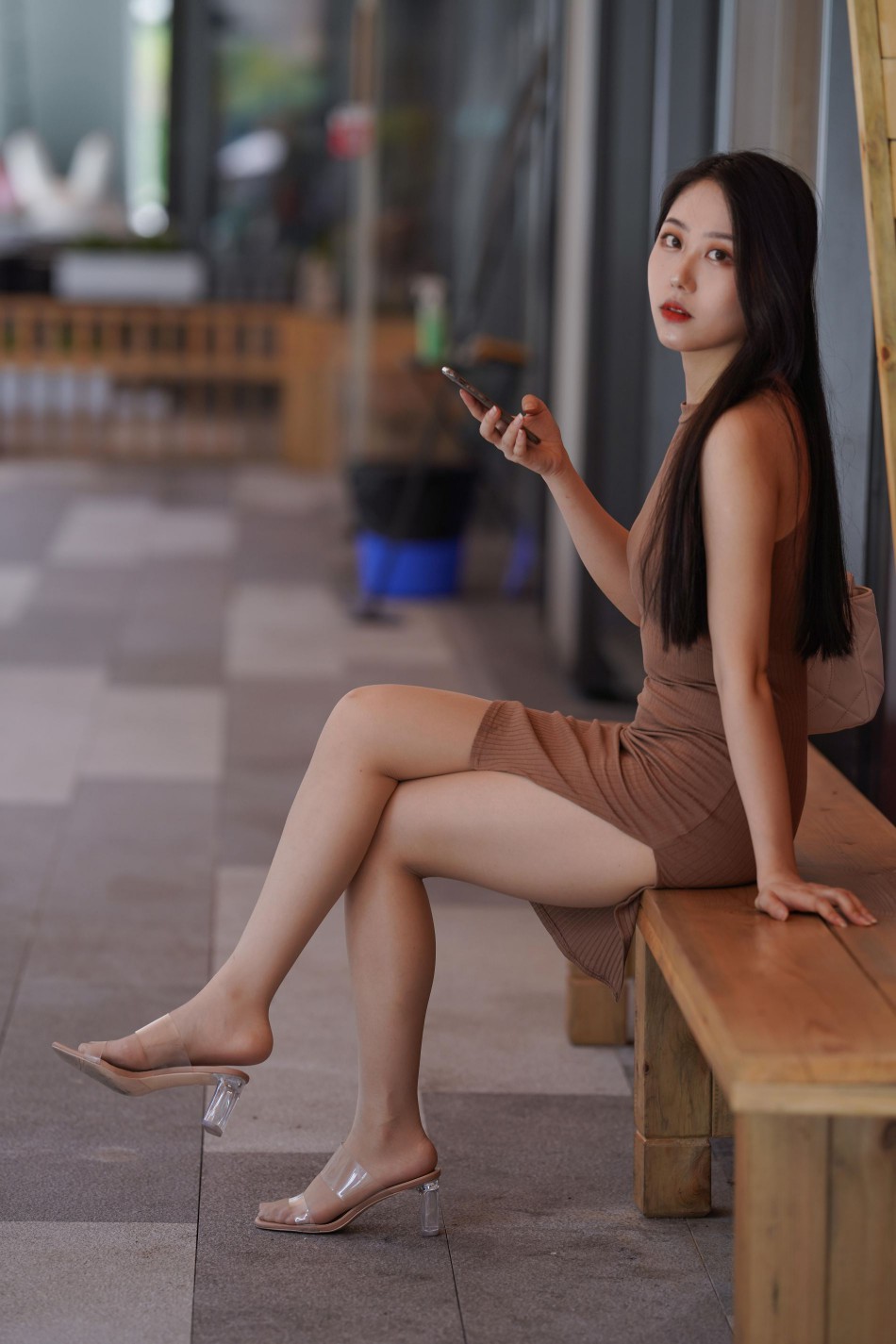 图片[5]-超有女人味的姑娘短裙逛街【400P】00049-素云集