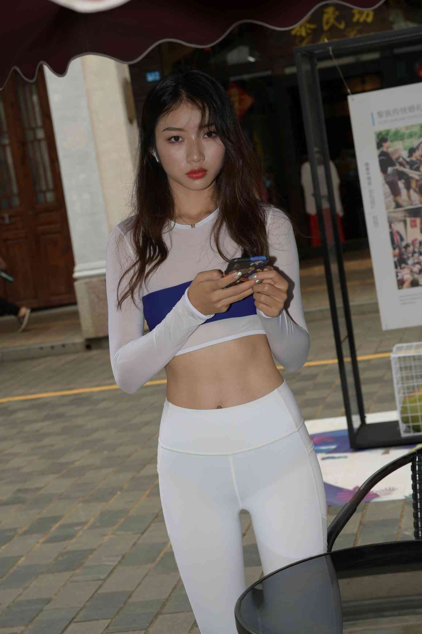 图片[3]-白色瑜伽裤好身材女孩【530P】04041-素云集