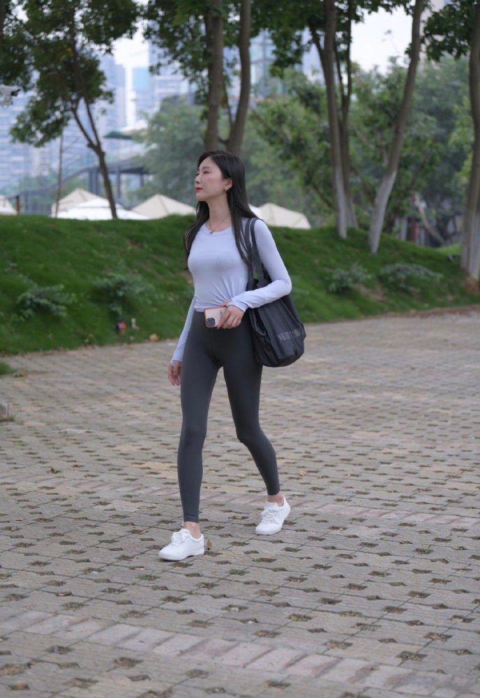 图片[2]-荡秋千的瑜伽裤女孩J2135 588P1V-20.8GB-素云集