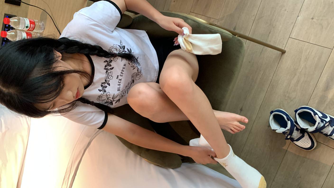 图片[2]-调皮的白袜女孩【149P】20017-素云集