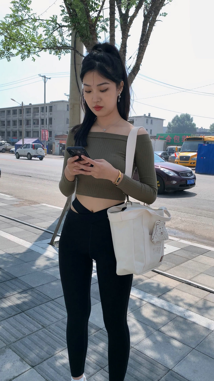 刚刚健身结束的高马尾瑜伽裤女孩J4111 MP4-8.97GB-素云集