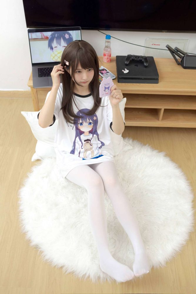 二次元白丝美少女【69P】20027-素云集