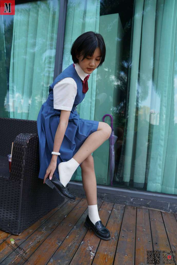 图片[3]-一副学生模样的短发姑娘【112P】20023-素云集