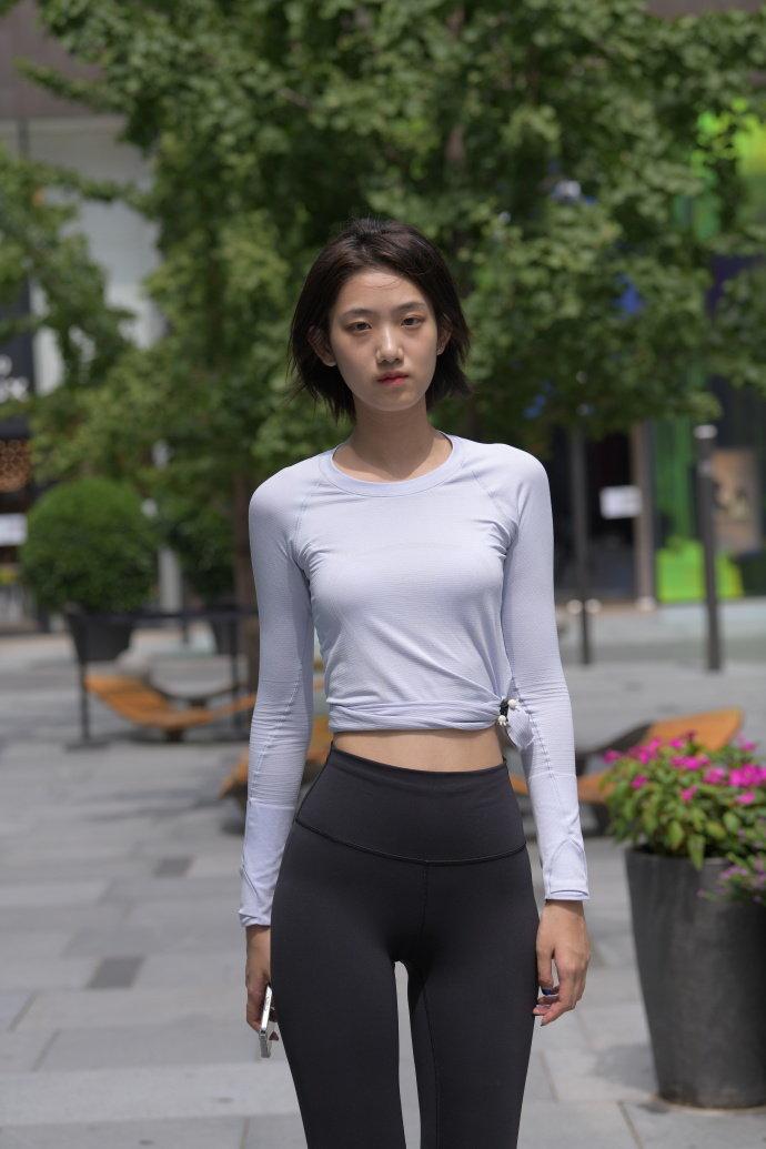 短发长腿的女生J2791 292P-5.71GB-素云集