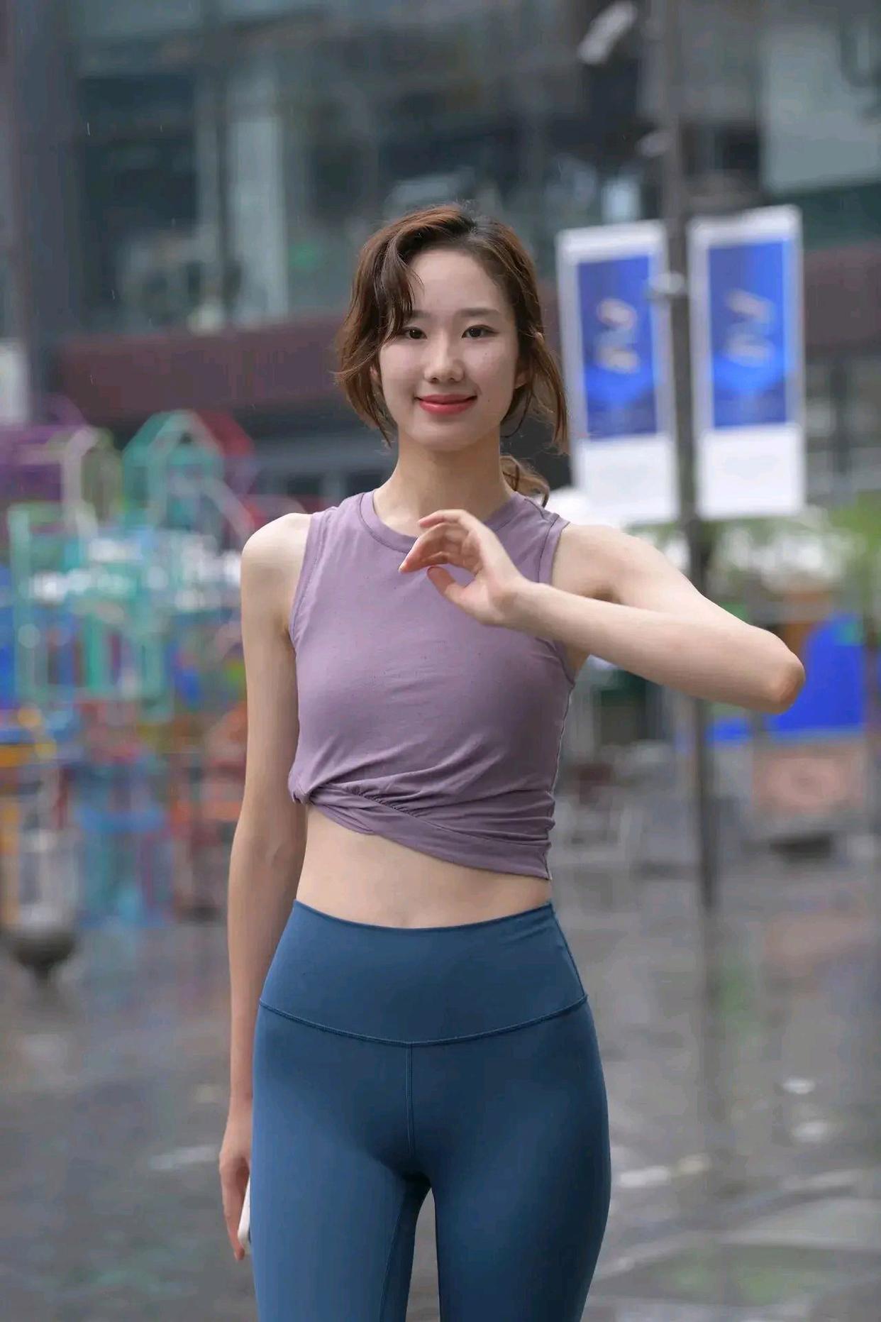 图片[2]-像刘亦菲的蓝色瑜伽裤姑娘J2234 552P1V-20.5GB-素云集