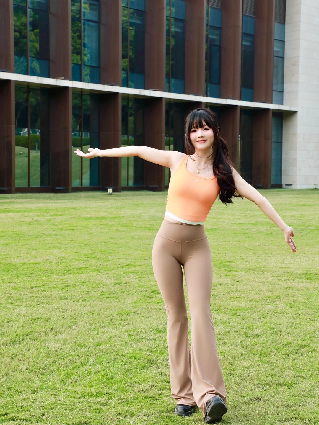 图片[4]-喜欢瑜伽的阳光快乐女孩【135P】04042-素云集