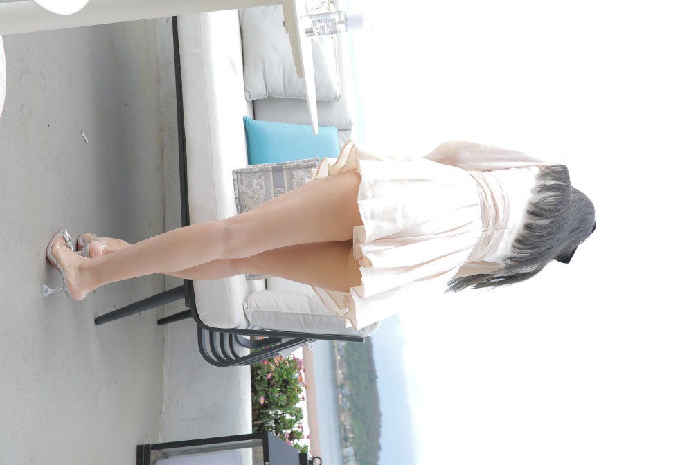 图片[3]-戴黑色蝴蝶结的长发女孩【369P】00027-素云集