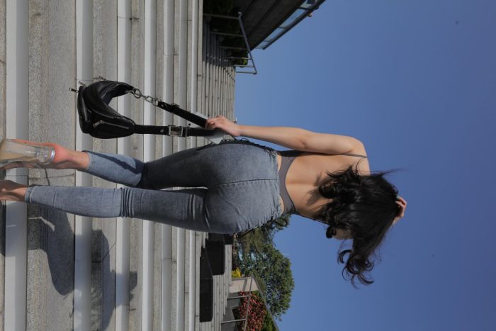 漂亮的紧身牛仔裤长发女孩【474P】00059-素云集