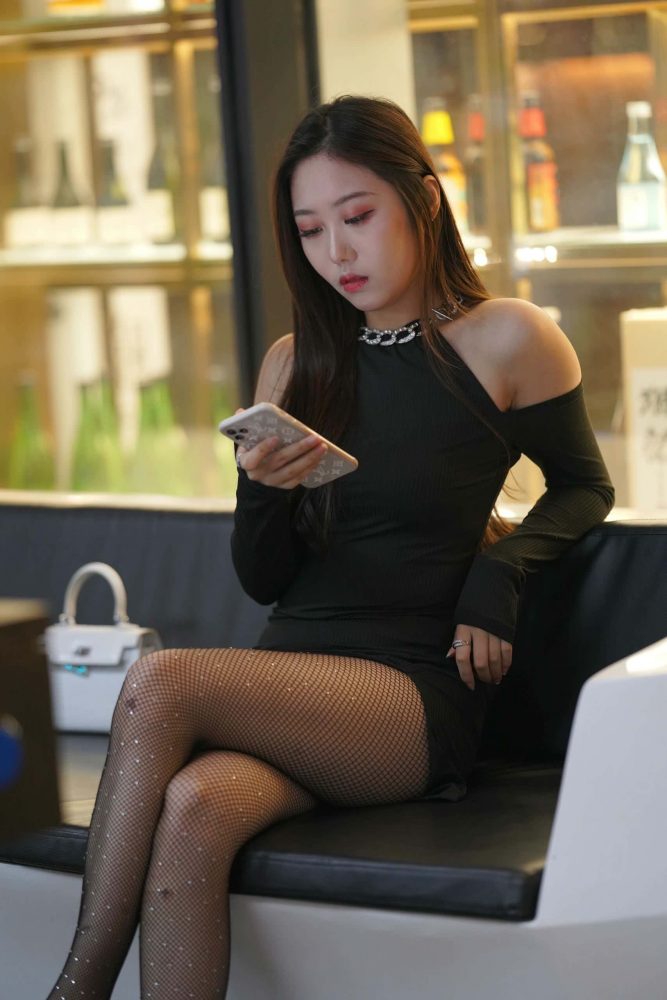 非常妩媚的网格丝袜女孩【186P】000037-素云集