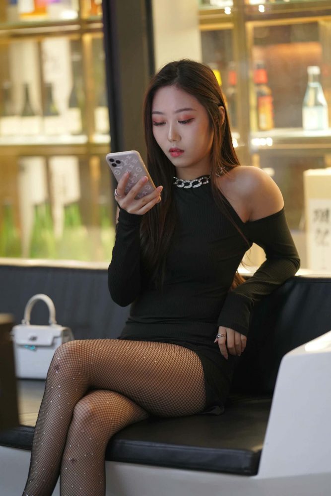 非常妩媚的网格丝袜女孩【186P】000037-素云集