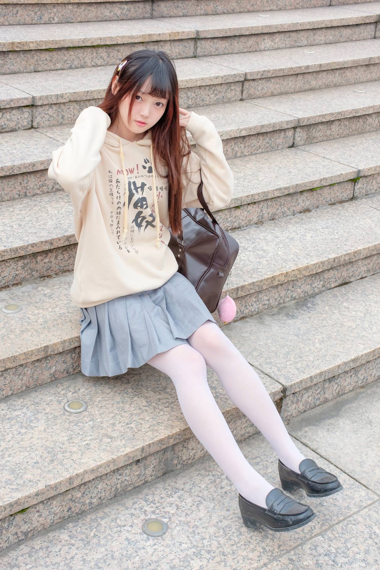 甜美的白丝女孩【131P】20007-素云集