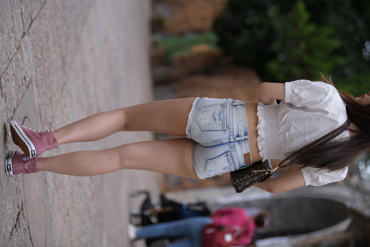 图片[6]-戴太阳镜的牛仔短裤紧身牛仔MM【167P】00021-素云集