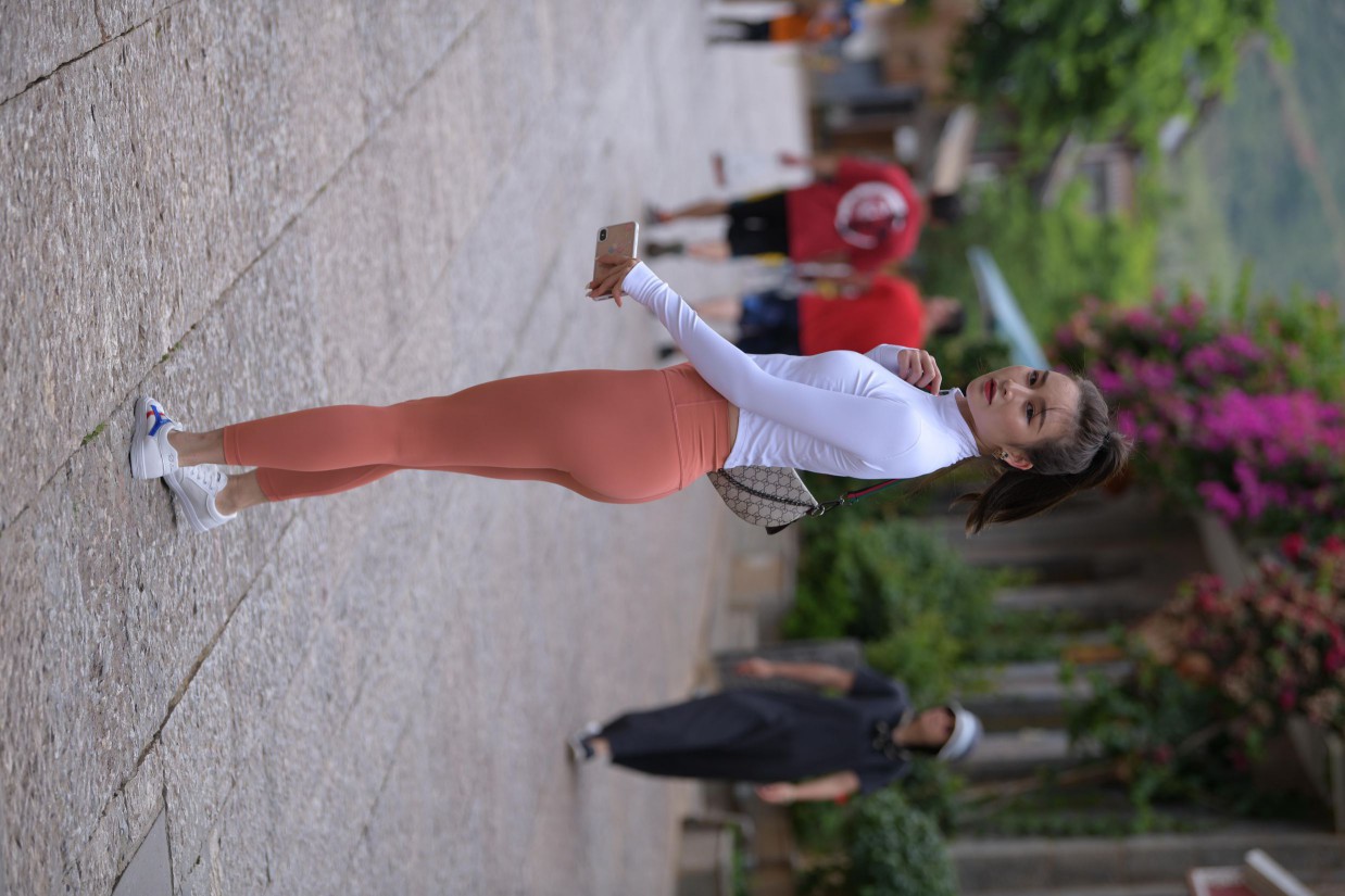 橙色瑜伽裤的高马尾姑娘【615P】00051-素云集