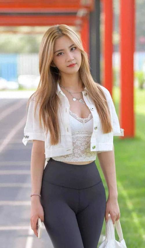 图片[3]-眼神里都是温柔的瑜伽裤女孩J2811 601P-13.3GB-素云集