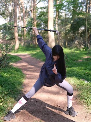 爱爬山的瑜伽裤MM，太甜美了！~-素云集