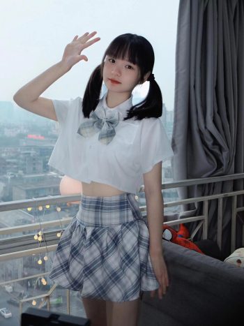 图片[6]-网格丝袜的清纯双马尾小姑娘-素云集