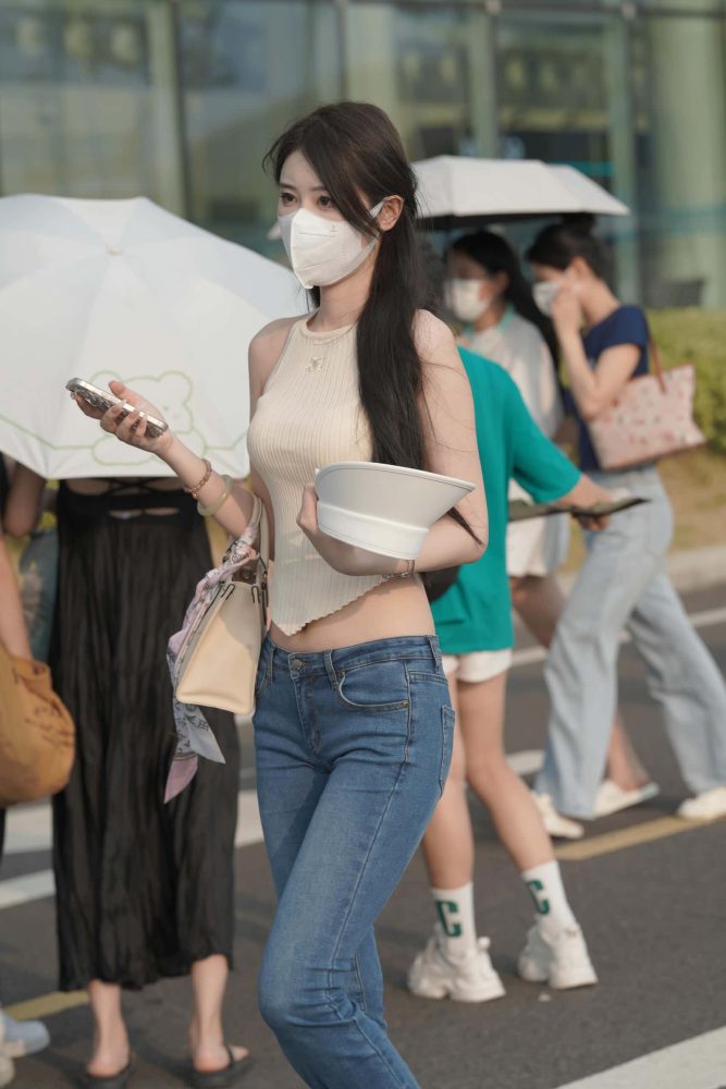 清纯喇叭牛仔裤女孩 【79P】J3591-素云集