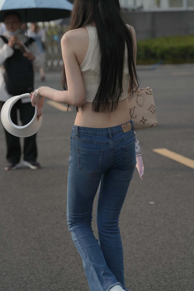 清纯喇叭牛仔裤女孩 【79P】J3591-素云集