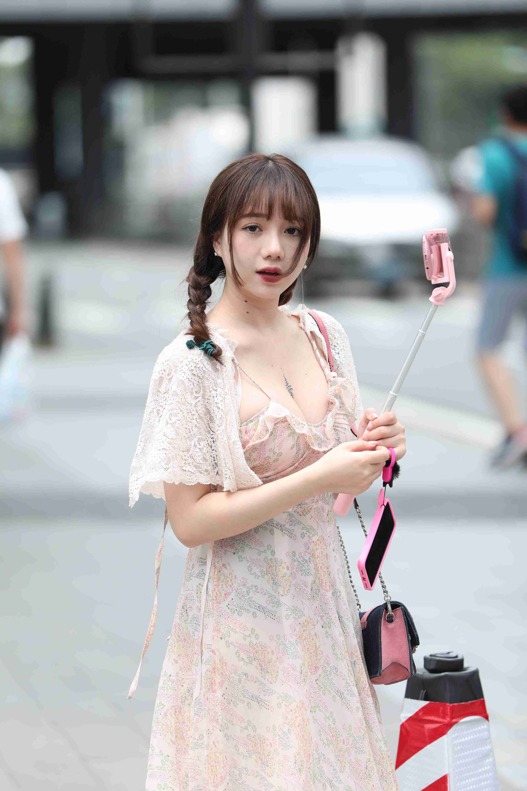 图片[2]-精选街拍作品 NO.3710 花色长裙美胸[22P／35MB]-素云集