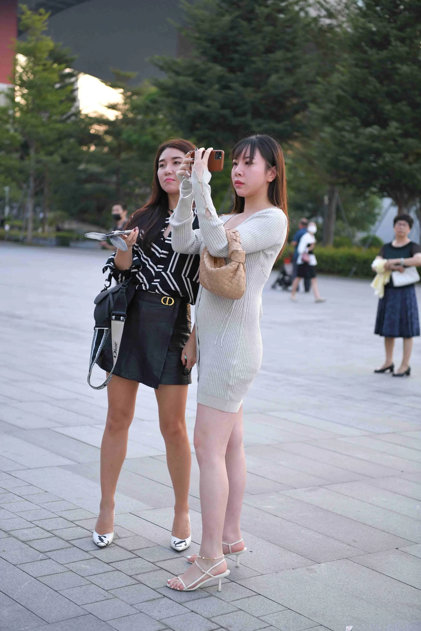 图片[3]-精选街拍作品 NO.3724 灰色紧身包臀裙[189P／622MB]-素云集