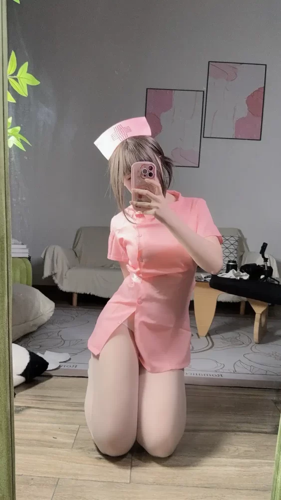 Coser.152 洛桑w伊梓 [更新至 19 期]-素云集